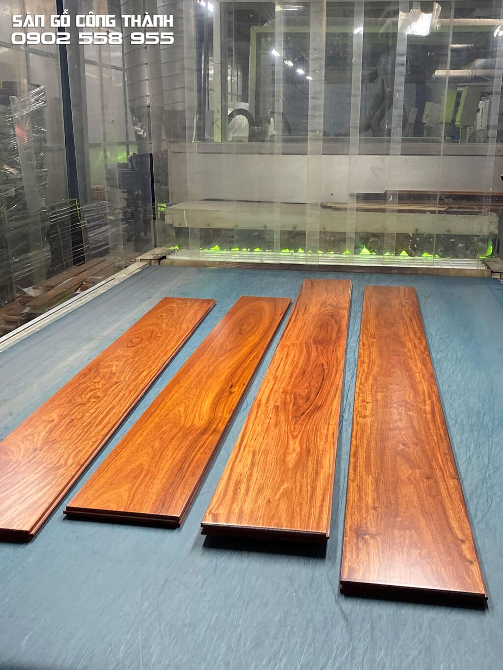 Sàn gỗ Hương Lào bản rộng 180mm