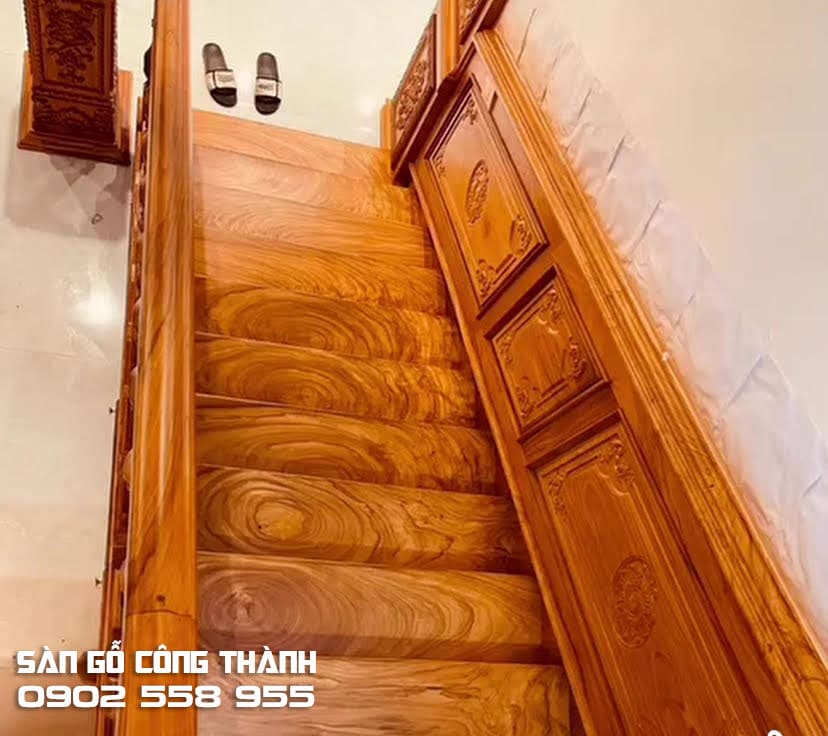 Cầu thang gỗ Gõ 05